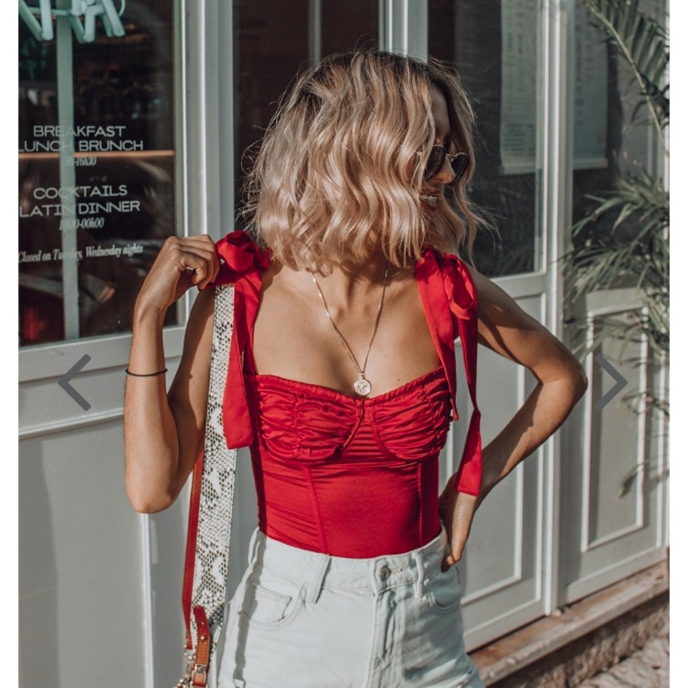 Verge girl sweet salvation tie top red